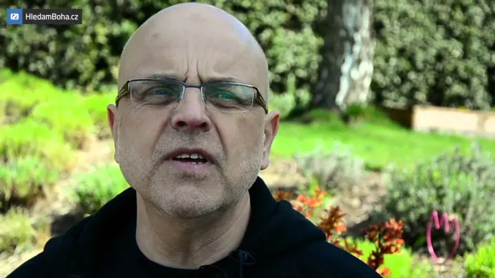 Karate, východní filozofie a cesta ke křesťanství (svědectví Mirka - video)