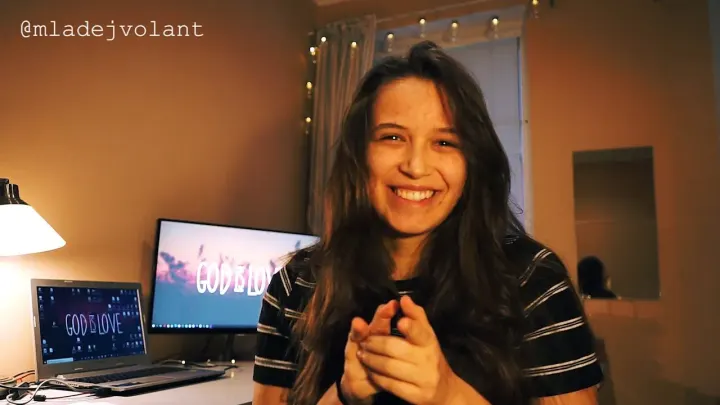 Mladá dívka uvěřila v Boha (svědectví)
